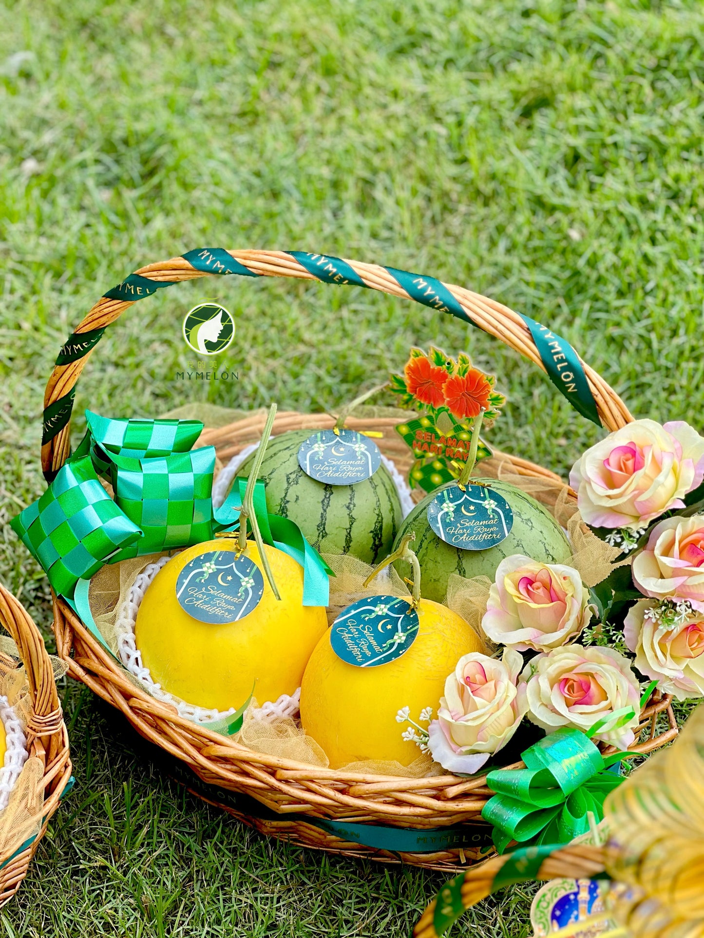 Premium Hamper of 4 - 2 Golden + 2 ๐