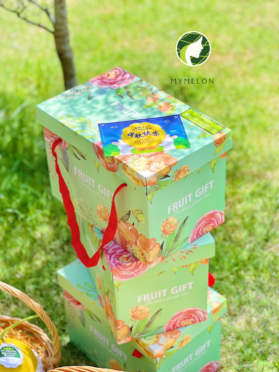 Double Moon Box C (1 Golden + 1 Watermelon ๐โค๏ธ)